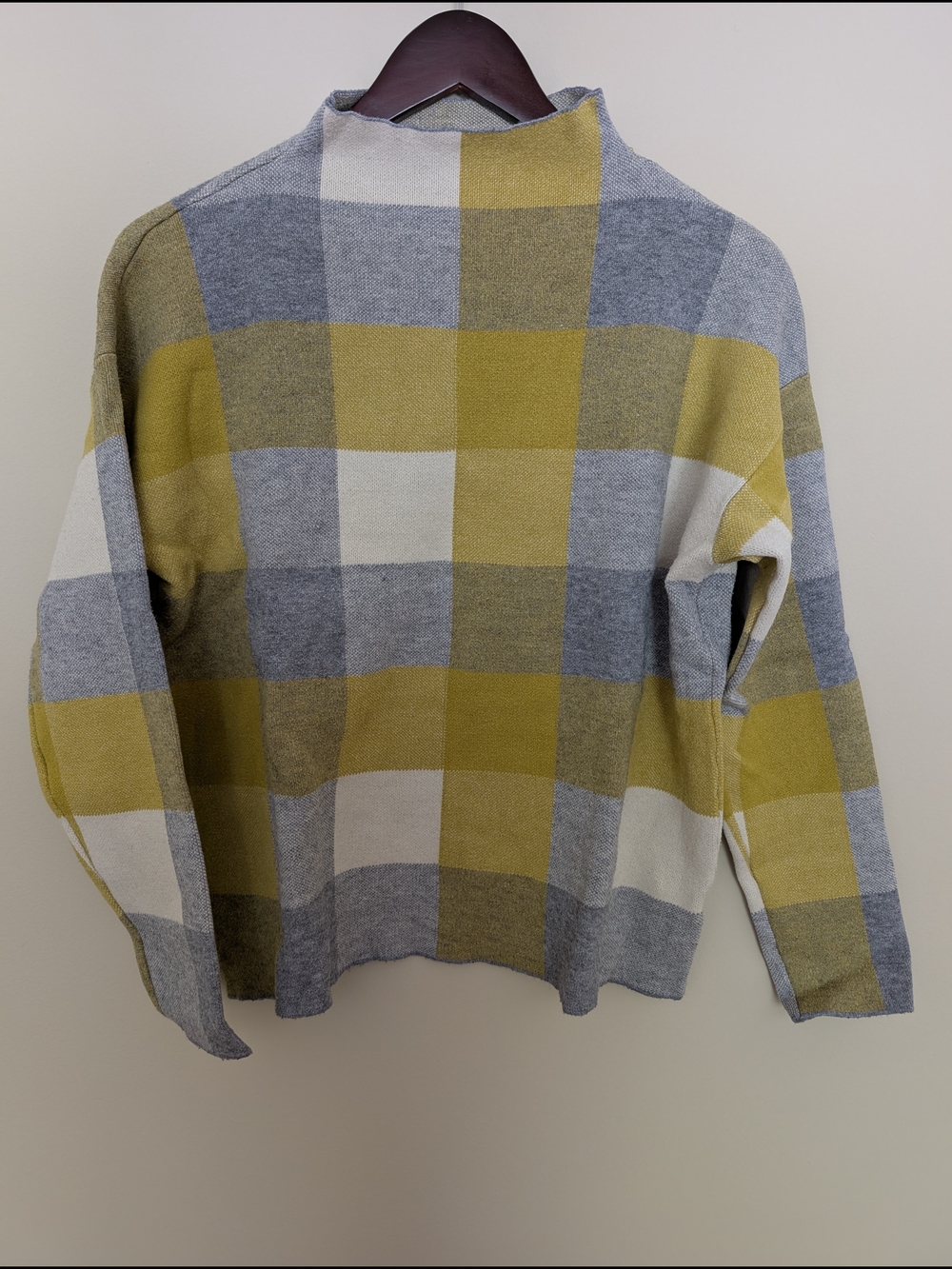 Tahari Mustard, Gray & White Checked Turtleneck Sweater